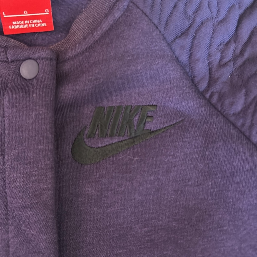 Nike Rally Button Down Jacket - Picture 3 of 4